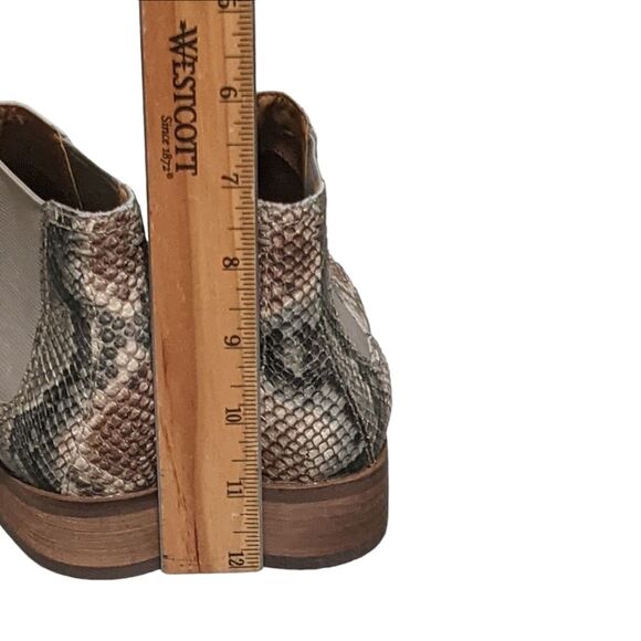 Frye and Co Mila Chelsea snake embossed leather slip on ankle bootie size 6M - Picture 6 of 10